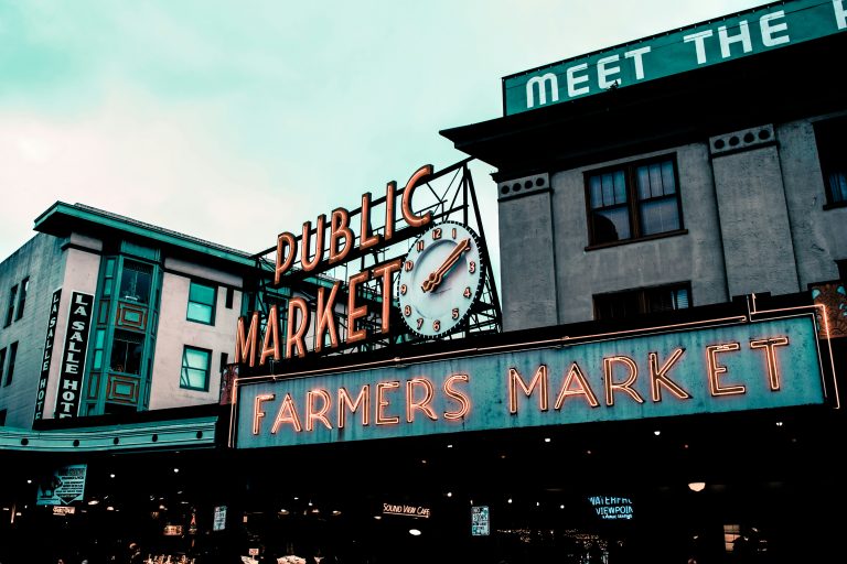 Race Weekend in Seattle: A Guide to Hotels, Logistics, and What to Know Before You Book